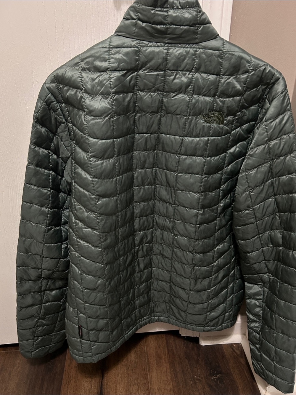 The North Face Thermoball Lightweight Quilted Jacket - Sage - Picture 2 of 4